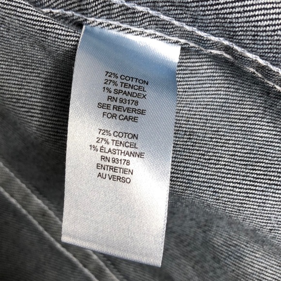 Tahari blue denim jacket Medium long sleeves NWT - Picture 8 of 14